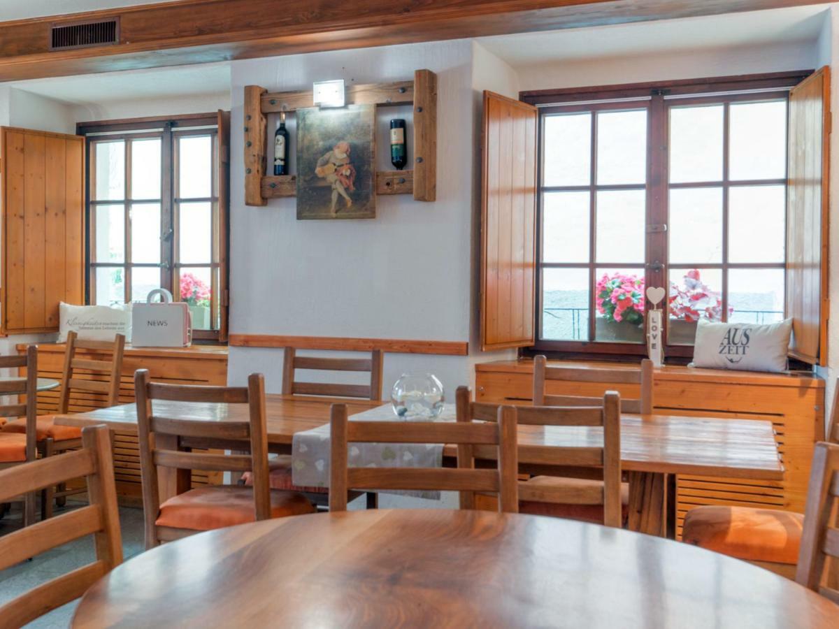 פוסקיאבו Hotel Centrale, Typically Swiss מראה חיצוני תמונה